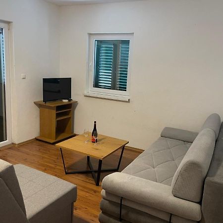 Apartments Holiday Gavric Trogir Phòng bức ảnh